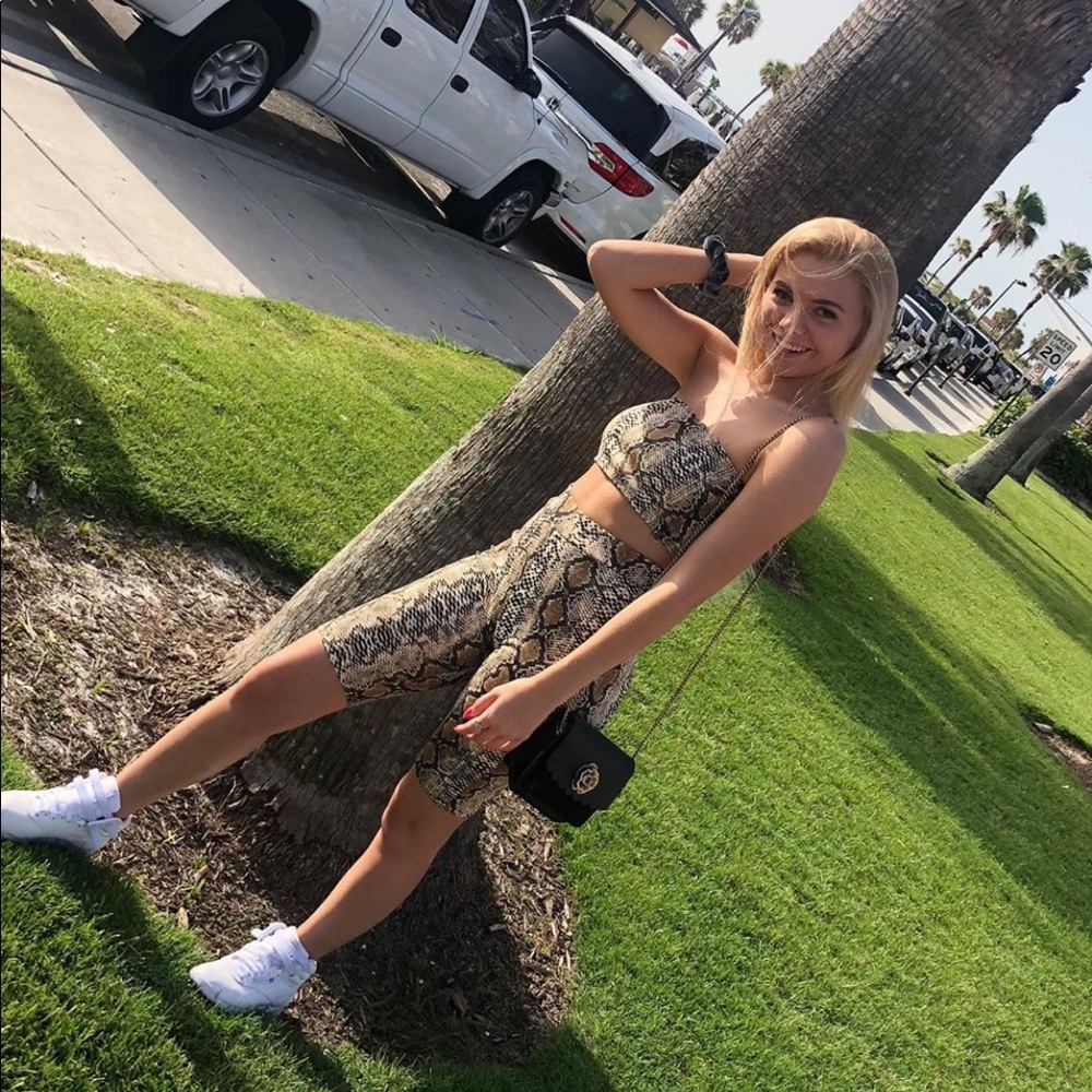 Two piece set, snake print